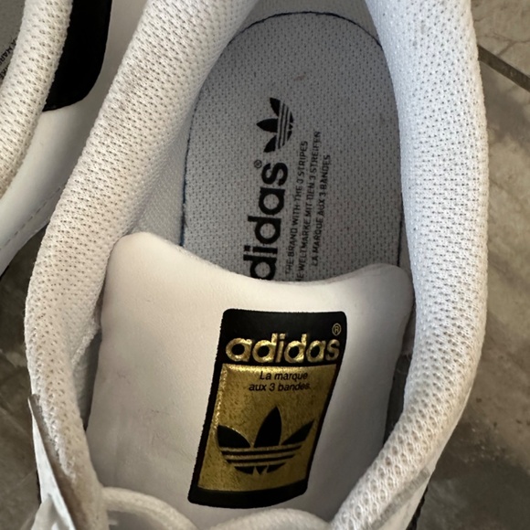 Adidas Superstar shoes - Picture 8 of 11